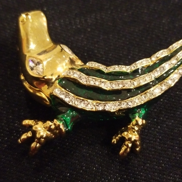 KENNETH LANE Alligator 18 KT Gold Plated Pin /Brooch - Picture 4 of 7